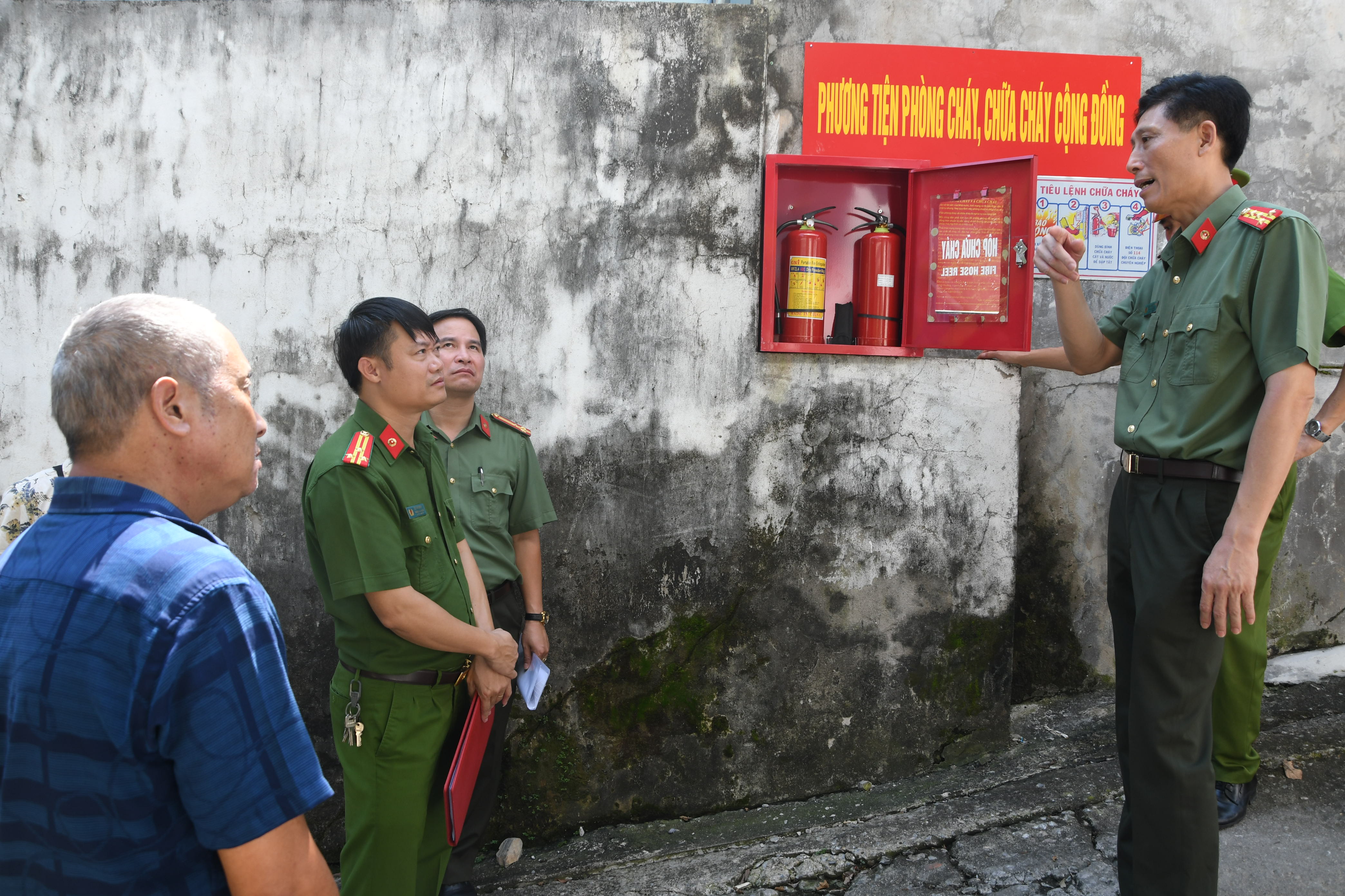 Cao điểm về tuyên truyền, kiểm tra an toàn về PCCC đối với khu dân cư, hộ gia đình, nhà để ở kết hợp sản xuất, kinh doanh